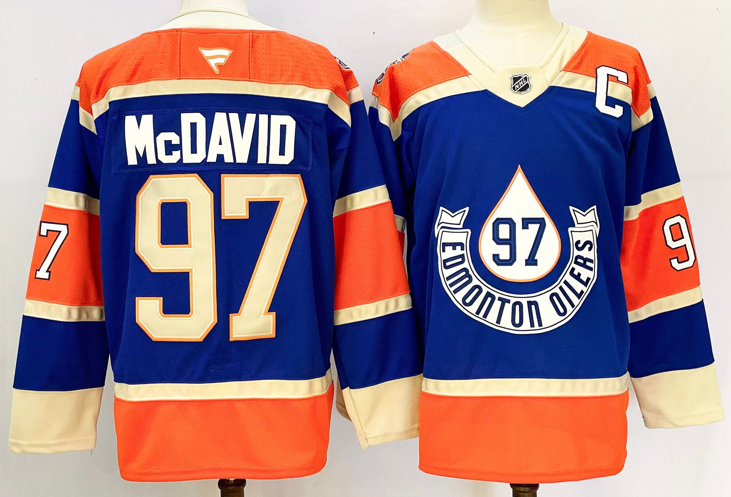 Men Edmonton Oilers #97 Mcdavid Blue 2025 Home Premier Player NHL Jersey->edmonton oilers->NHL Jersey